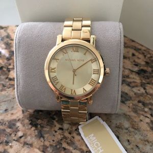Michael kors gold watch